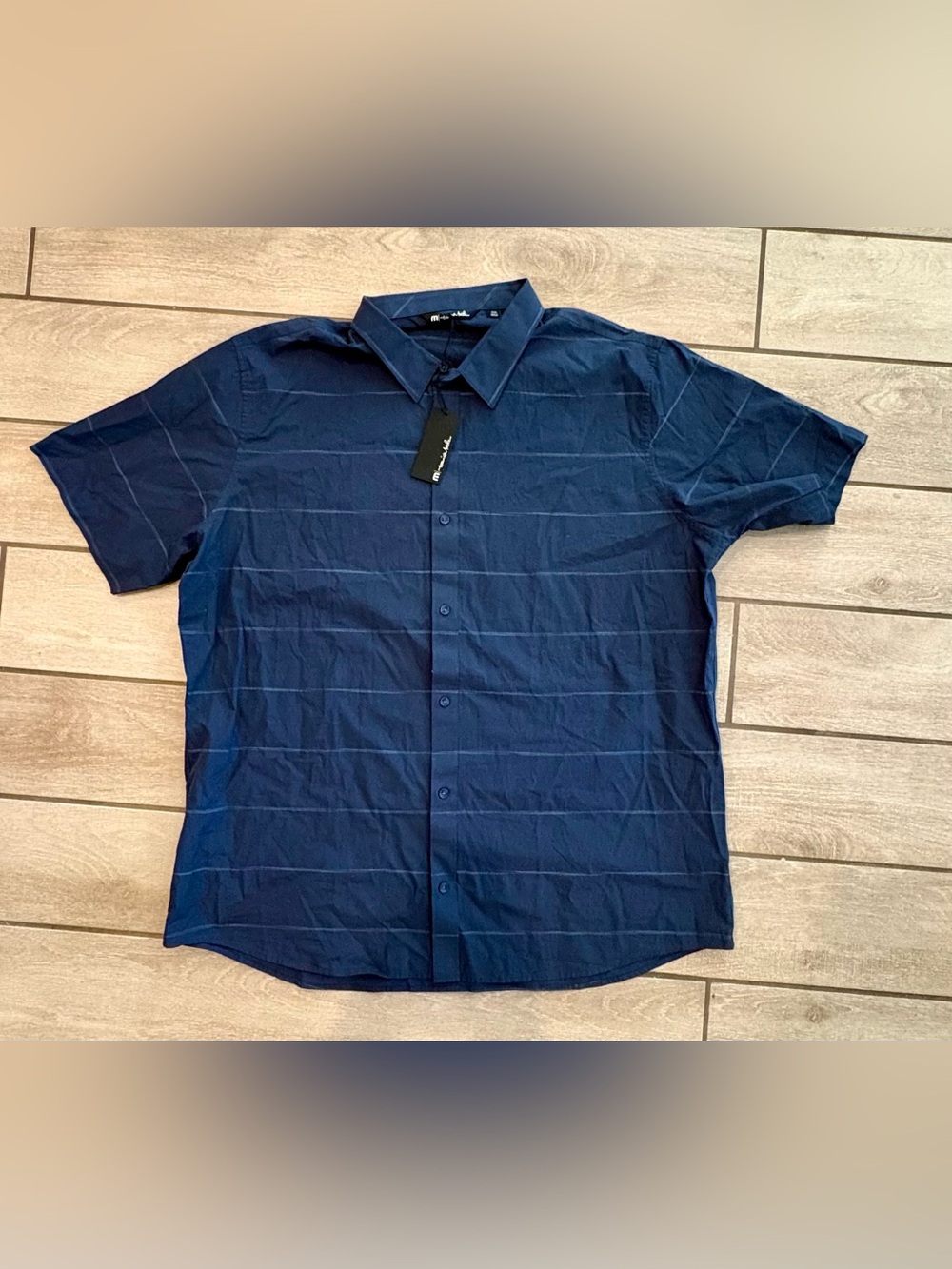 Travis Mathew Men's Dark Navy Short-Sleeve Button-Up with Subtle Stripes NWT
